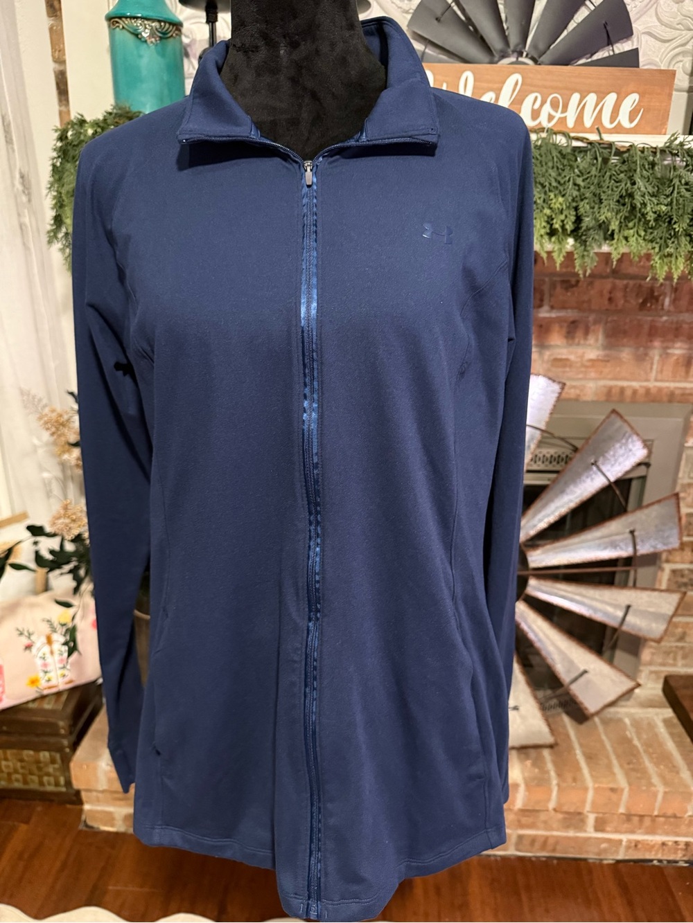 Under Armour Women’s XL Navy Full Zip Hooded Athletic Jacket Performance